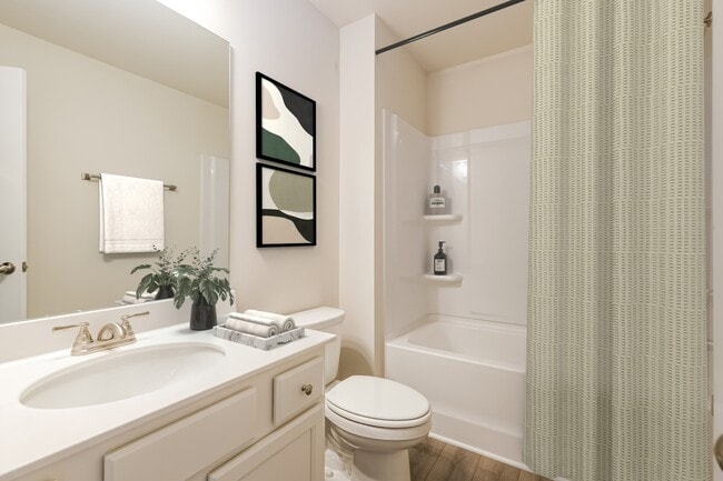 Photo - 130 Pyrus Ln