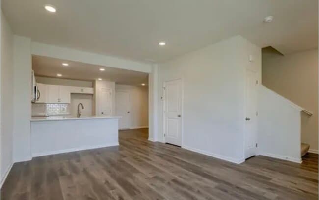 Photo - 2171 Brandon Ln