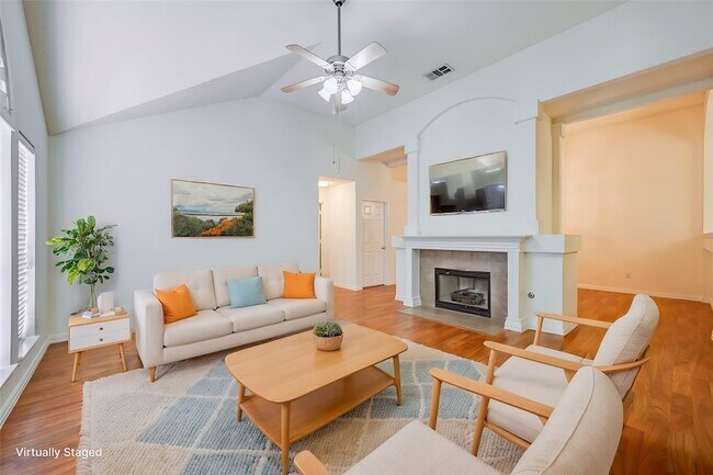 Photo - 216 Quail Trail Ln