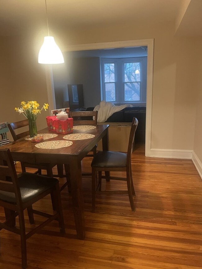 Photo - 127 E State St Unit Apt 3