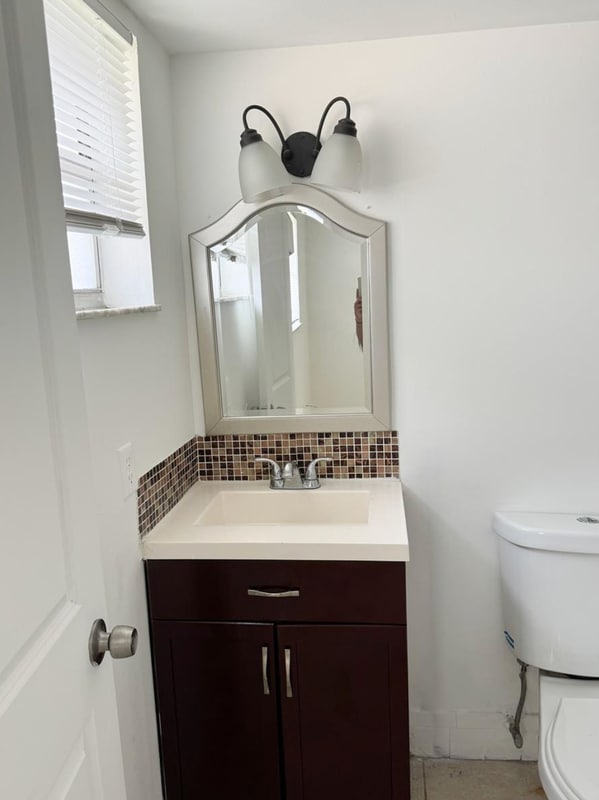 Photo - 101 NE 41st St