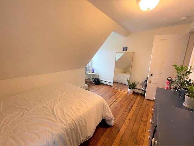 Photo - 5 Ibbetson St Unit 3