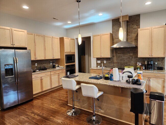 Photo - 2039 Cartier Wy