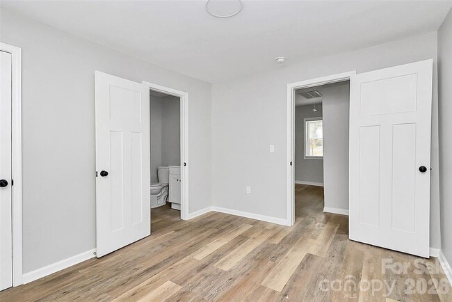 Photo - 55 Dunn St