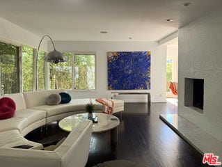 Photo - 1555 Rising Glen Rd