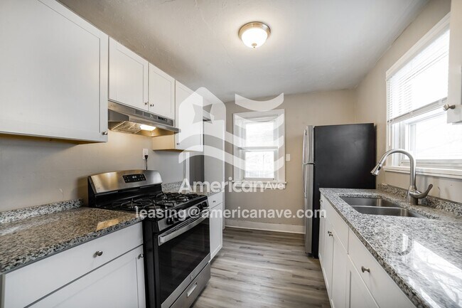 Photo - 1117 Woodlawn Ct