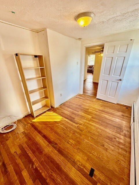 Photo - 14 Amity St Unit 2