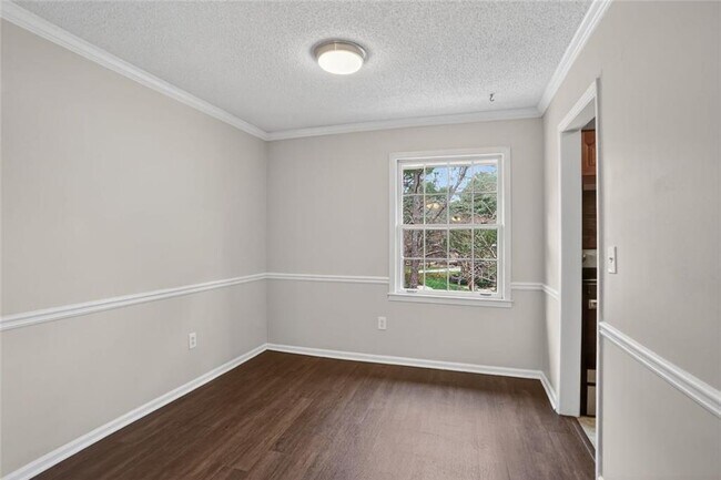 Photo - 53 Monet Ct NW