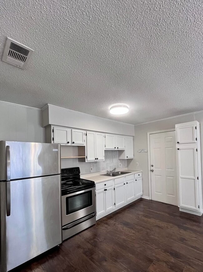 Photo - 207 Lake Dr Unit Apt. B