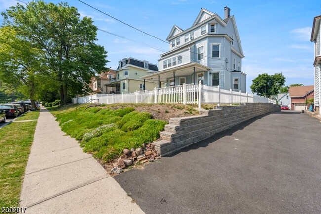 Photo - 76 Lafayette Ave Unit 3