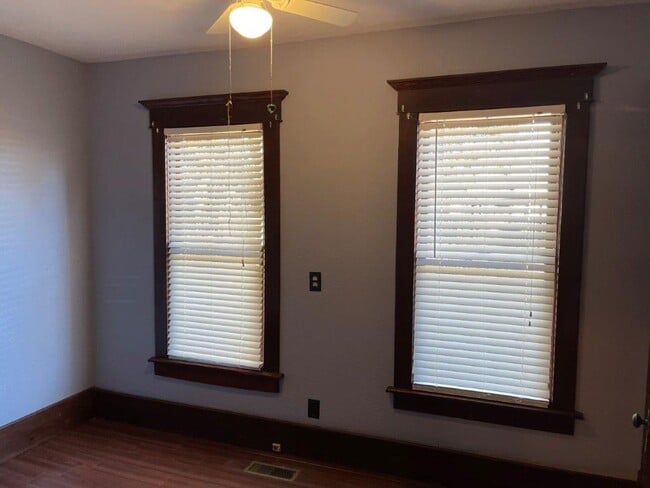 Photo - 3 bed 1 bath, country character and historic charm, Large shop, upstairs bonus room ,lots of uniq...