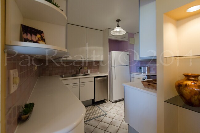 1860 Ala Moana Blvd Unit 601