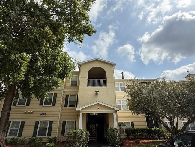 Photo - 18267 Bridle Club Dr Condo