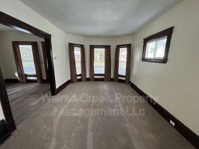 Photo - 365 Furnace St