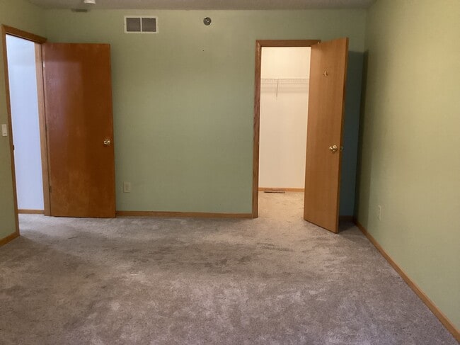 Building Photo - 14543 Cobalt Ave Rental