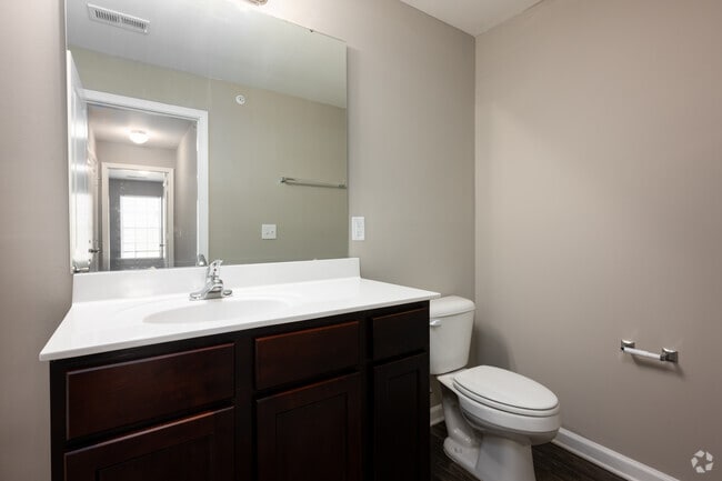 2BR, 2BA, Balcony - 1,184SF - Second Bathroom