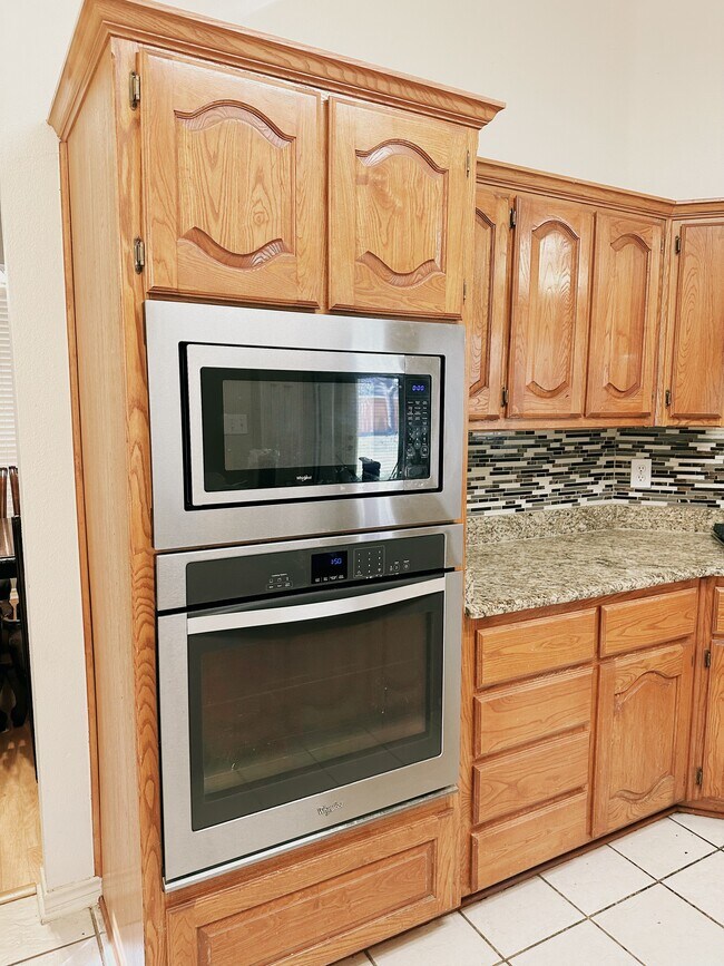 Photo - 308 Elizabeth Trail