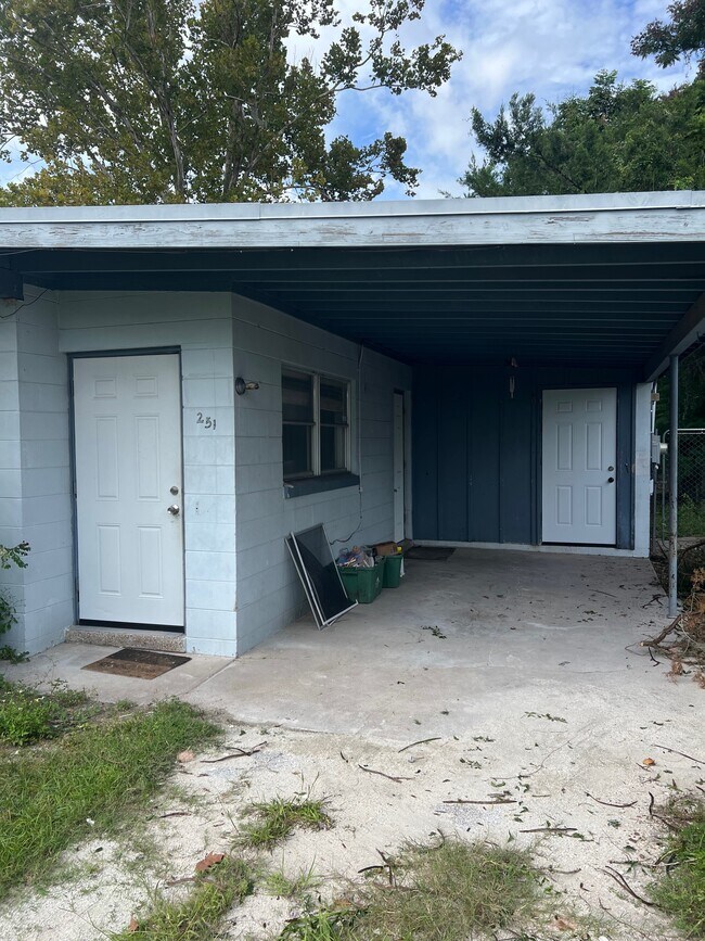 Front of House - 251 Concord Dr House