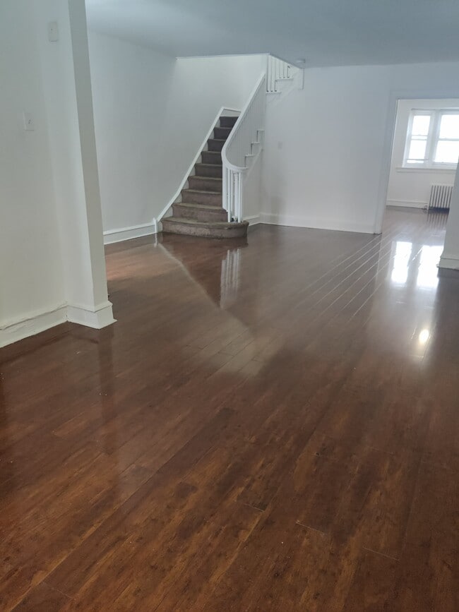 Photo - 1708 67th Ave