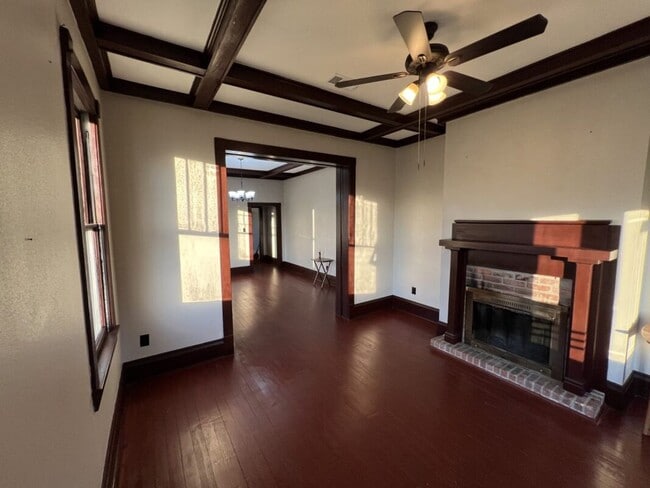 Building Photo - 8222 LA-955