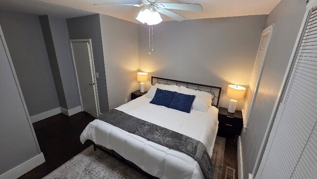 Photo - 1955 W 58th St Unit 1