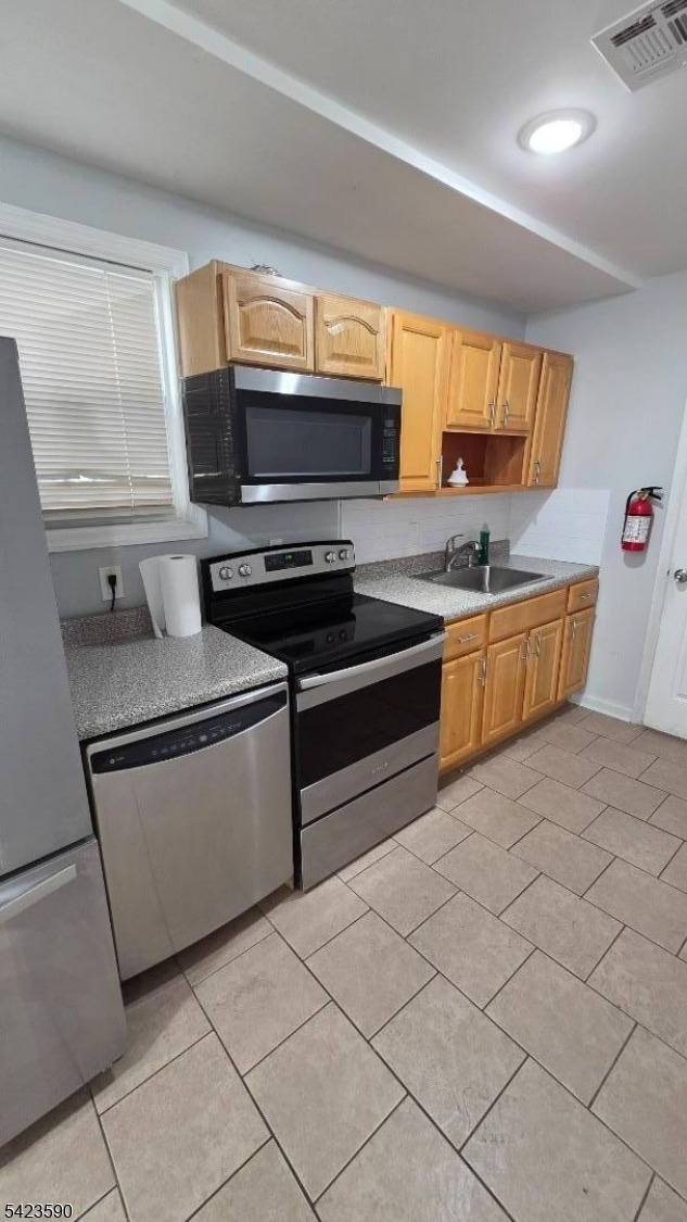 Photo - 138 Lafayette St