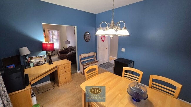 Photo - 126 Pinecrest Rd