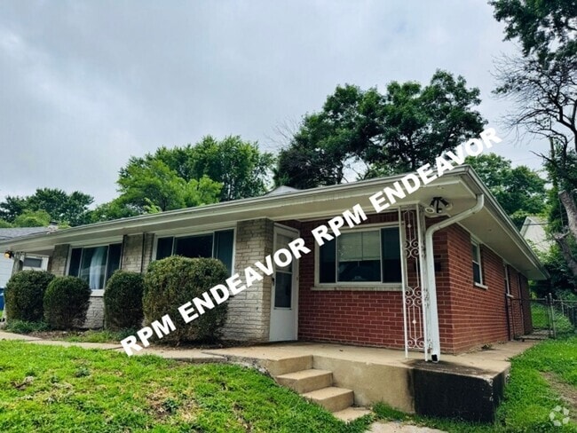 Building Photo - 3/1 Available Now!! Rental
