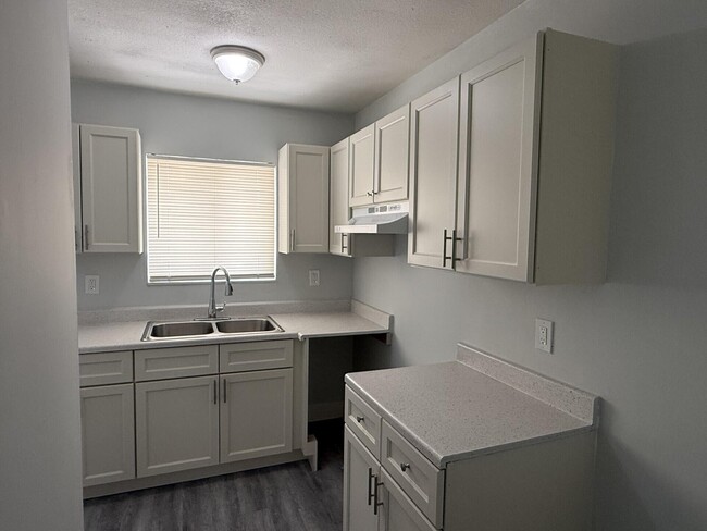 Photo - 3525 Avenue J