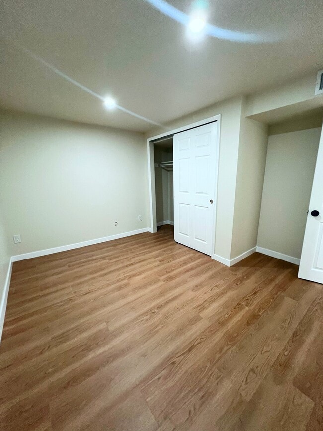 6520 Depew Ct