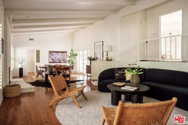 Photo - 5657 Valley Oak Dr