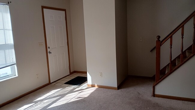 Photo - 3050 Colony Ln