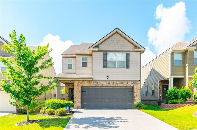 Photo - 576 Dasheill Ln