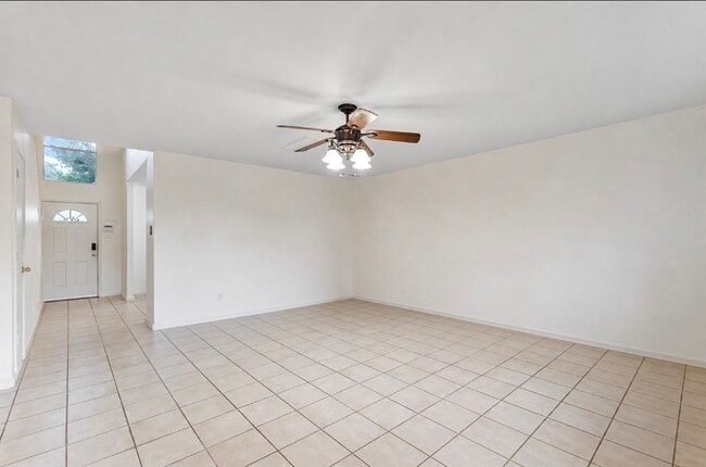 Photo - 11430 Moonlight Ridge Dr