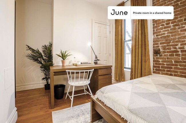 Room in Shared 3 bed/2 bath home in Upper West Side