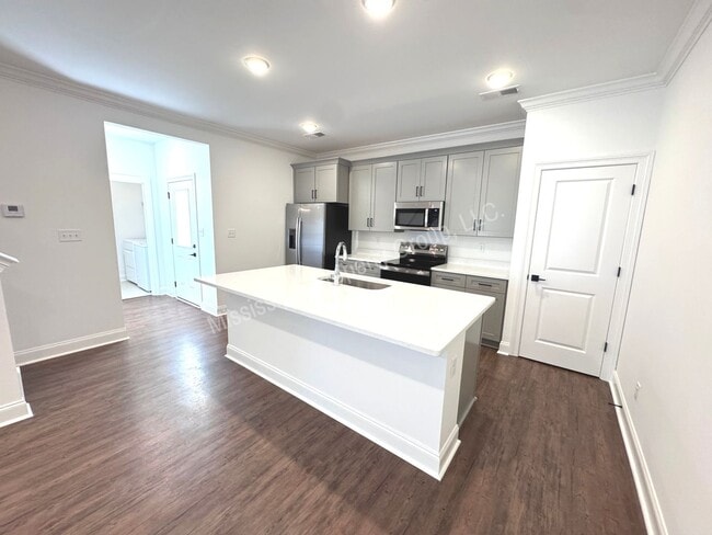 Photo - 3BR/3.5BA Stand Alone House in South Grove