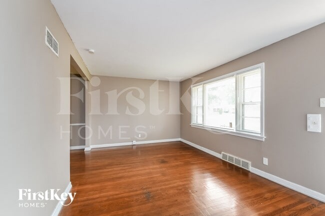 Photo - 1129 Jennings Station Rd