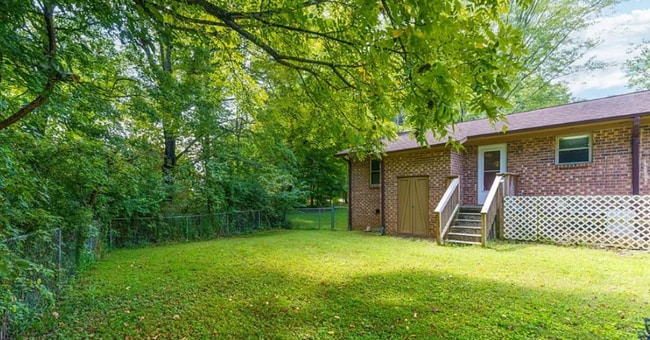 Photo - 1904 Brookmill Rd