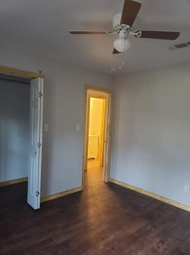 Photo - 817 Ford St