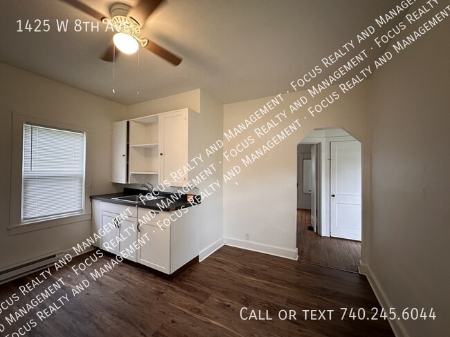 Photo - 1425 8th Ave