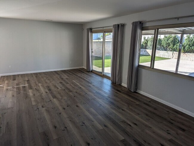 Photo - 5 Bedroom-3 Bathroom Two Story Home in Chu...