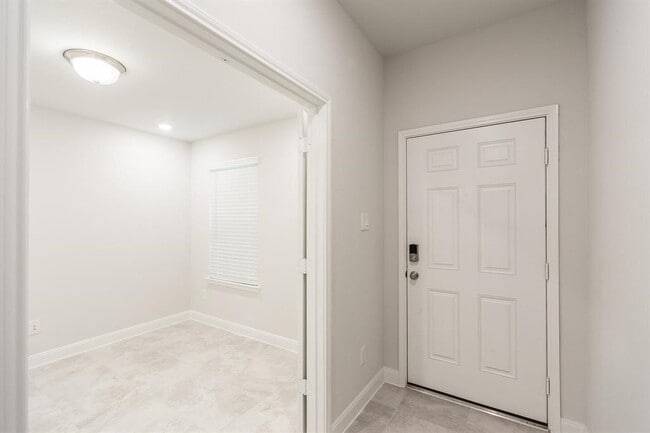 Photo - 24907 Prairie Briar Cir