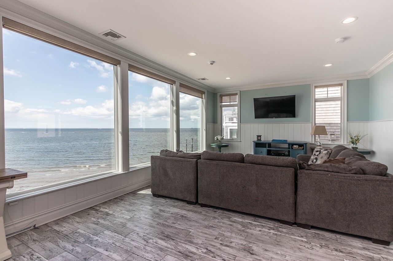 2131 Fairfield Beach Rd House House Rental in Fairfield, CT