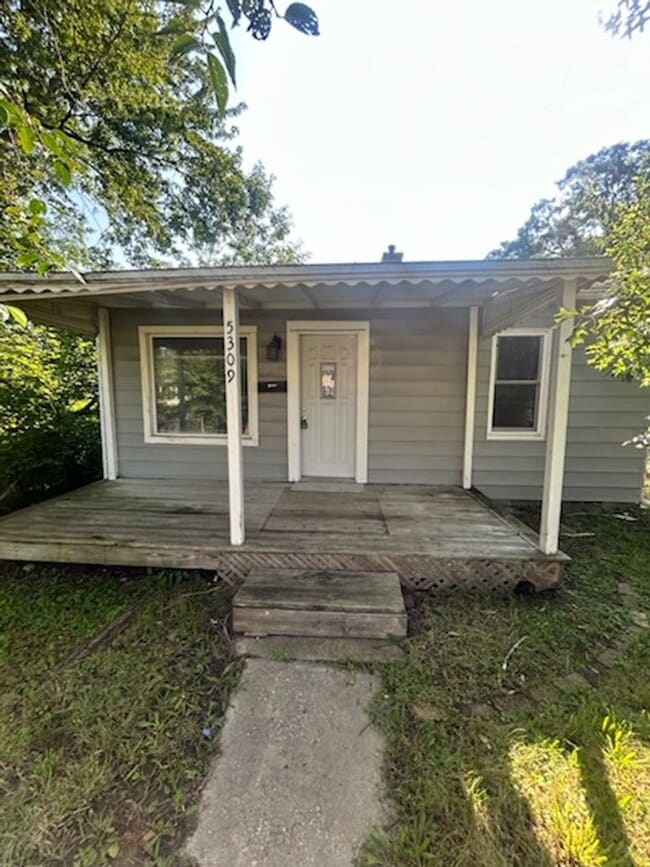 Building Photo - 5309 Mc Clellan St