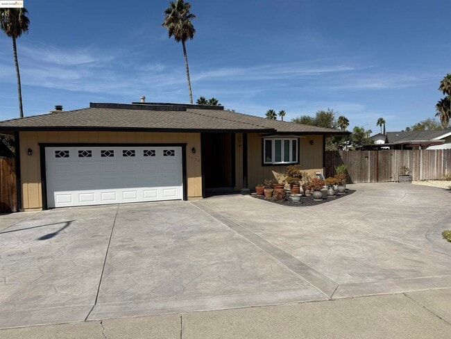 Building Photo - 1370 Willow Lake Rd Rental