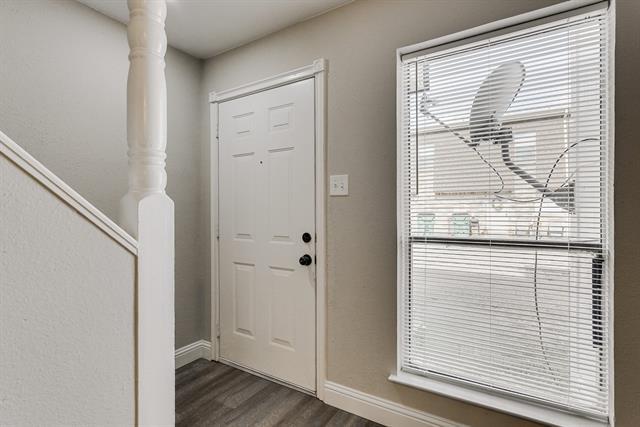 Photo - 406 Noble Ave