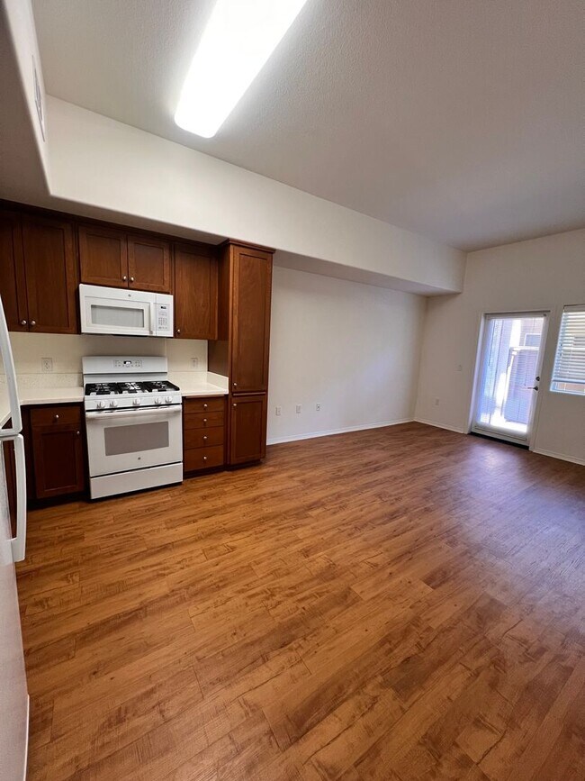 Villa del Sol Senior Apartments