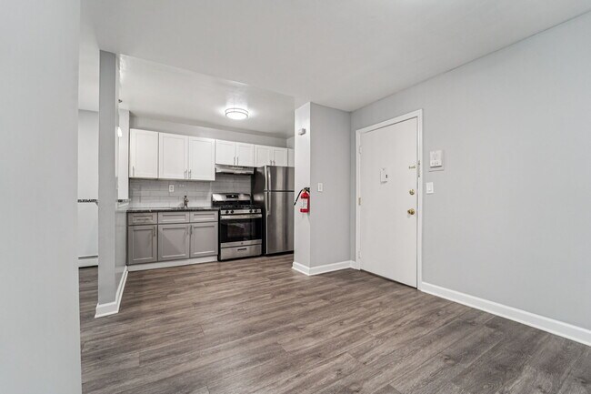 LR-Kitchen - Haledon Estates Apartments