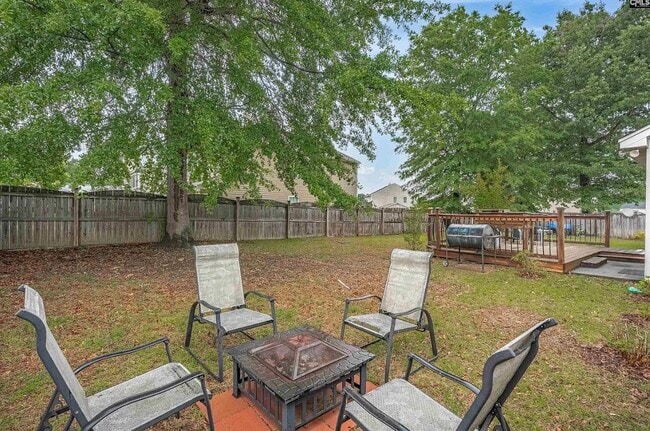 Photo - 946 Farnsworth Dr