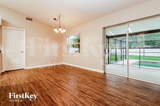 Photo - 6351 Hampton Pointe Cir